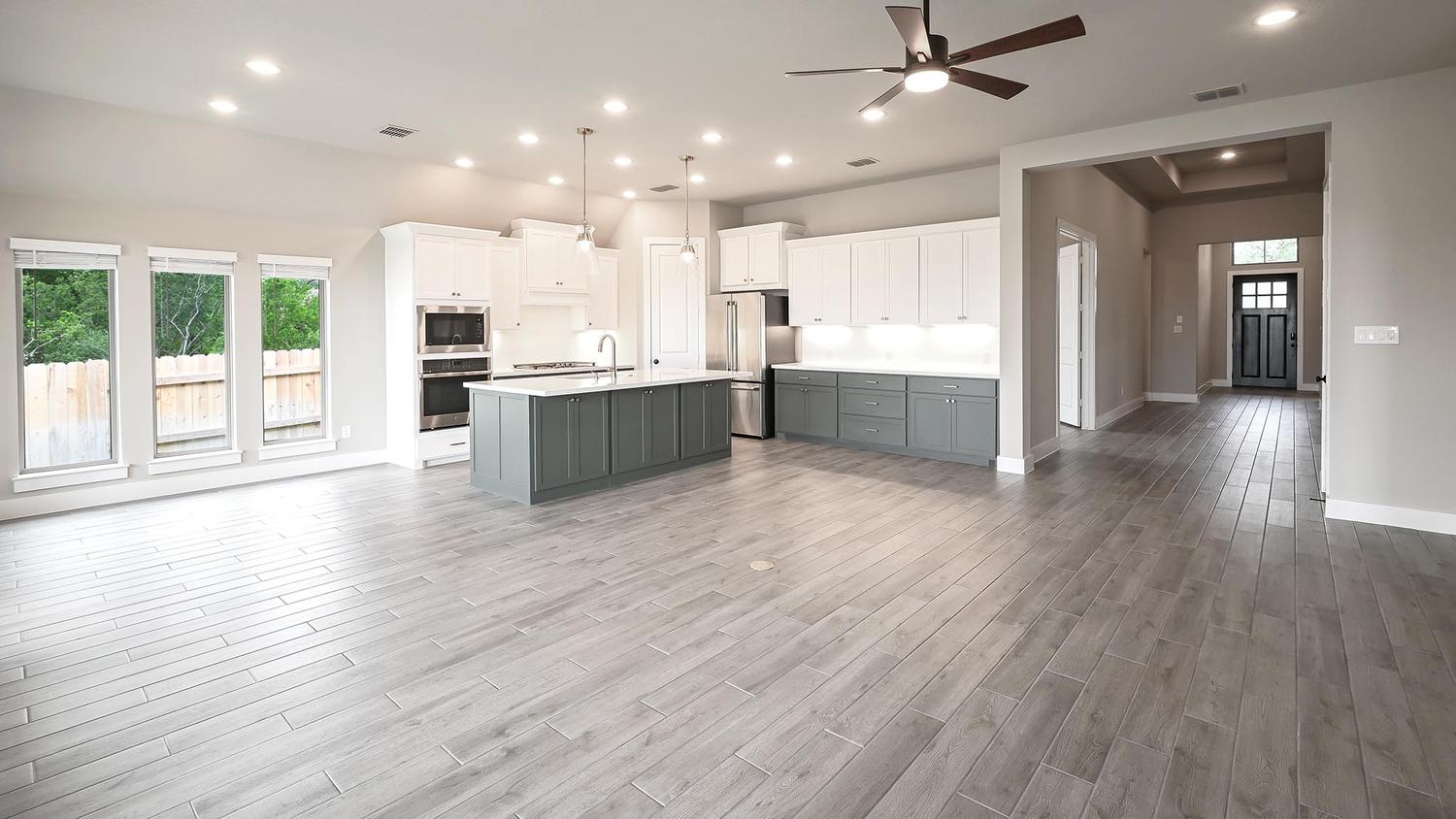 La Cima — 309 Missouri Primrose Lane — 2493W plan — Perry Homes